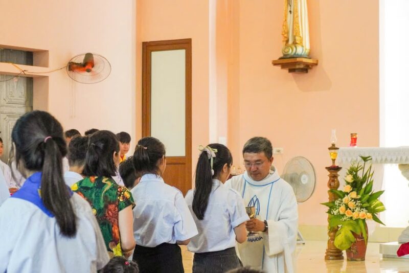 fb-732768673513037_1119605803629636