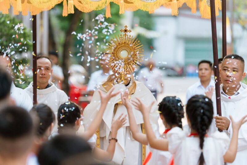 fb-1578851229095483_1211146341056605