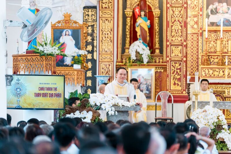 fb-1578851229095483_1211146341056605