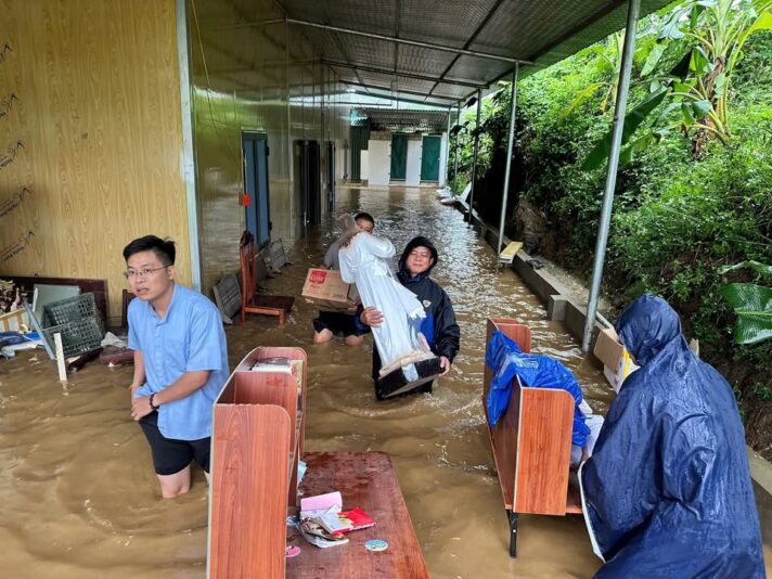 fb-732768673513037_1120448583545358