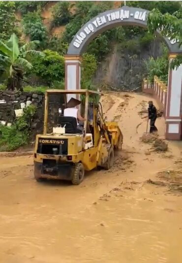 fb-732768673513037_1120392910217592