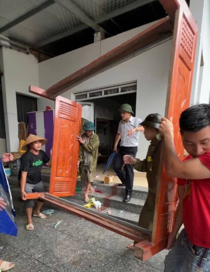 fb-732768673513037_1120392910217592