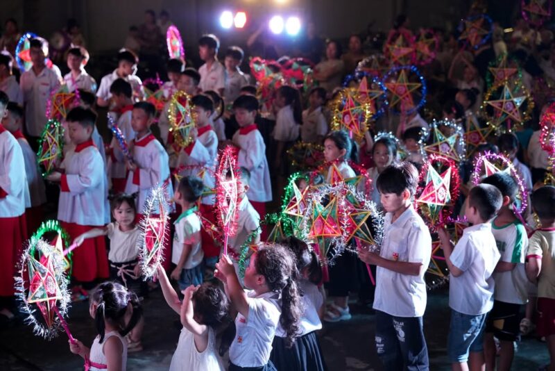 fb-1578851229095483_1211455087692397