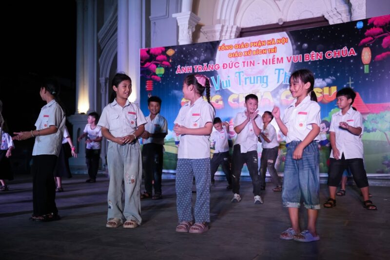 fb-1578851229095483_1211455087692397