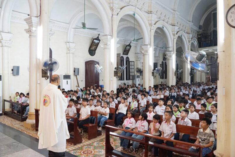 fb-1578851229095483_1211449847692921