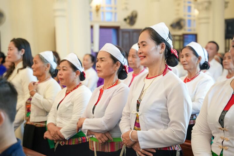 fb-1578851229095483_1212144294290143