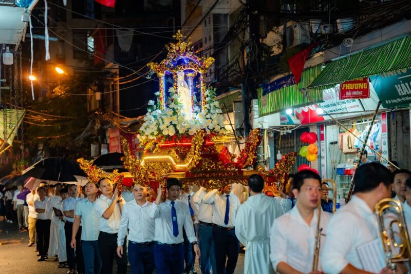 fb-1578851229095483_1213037560867483