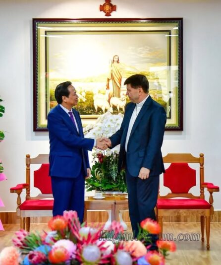 fb-1578851229095483_1213551074149465