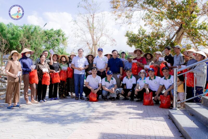 fb-267086443957481_1111491227860249