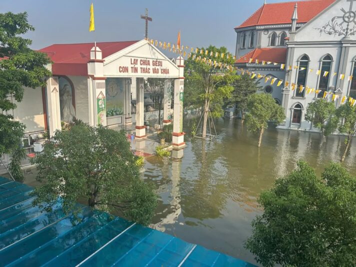 fb-732768673513037_1123397309917152