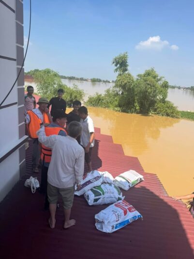 fb-732768673513037_1123232076600342