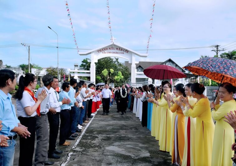 fb-585442494803518_1222428103255070