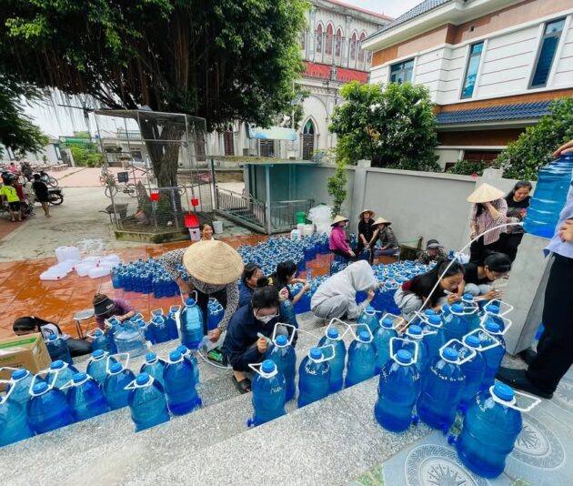 fb-732768673513037_1123933316530218