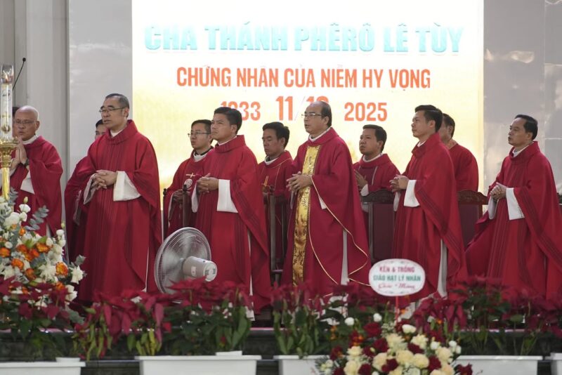 fb-1578851229095483_1214628217375084