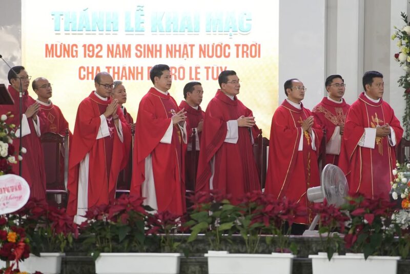 fb-1578851229095483_1214628217375084