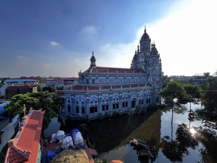 fb-732768673513037_1124412299815653