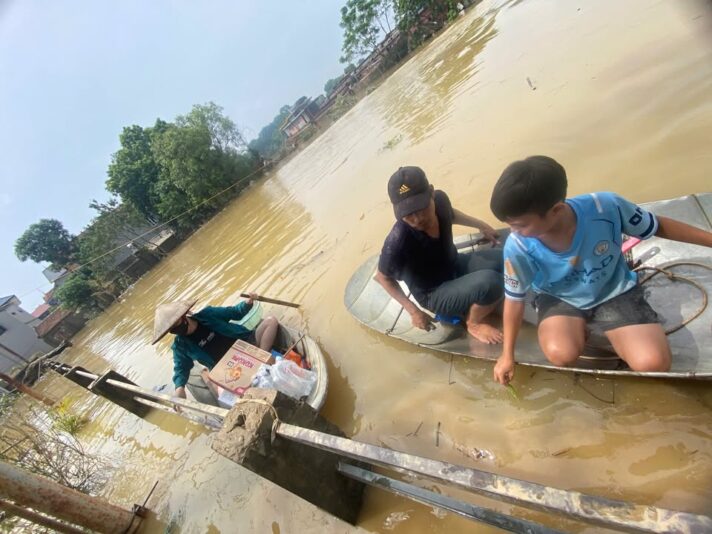 fb-732768673513037_1124349356488614