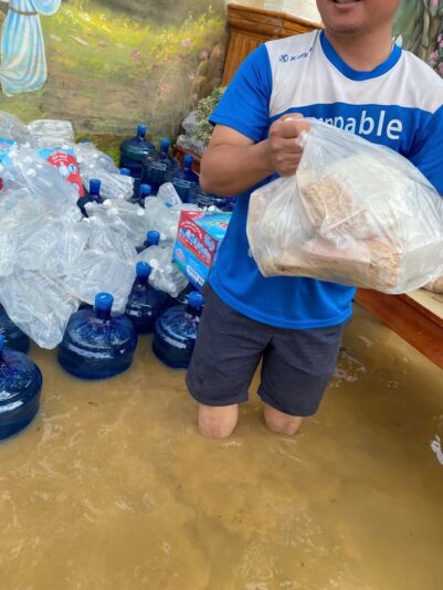 fb-732768673513037_1124349356488614