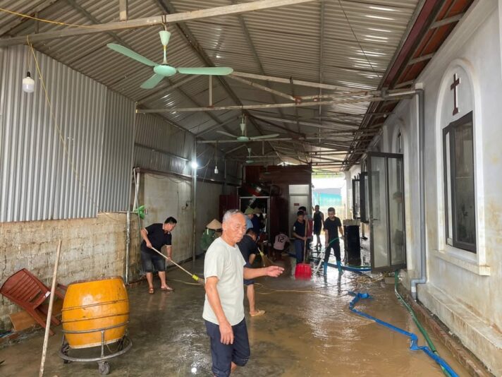 fb-732768673513037_1124057986517751