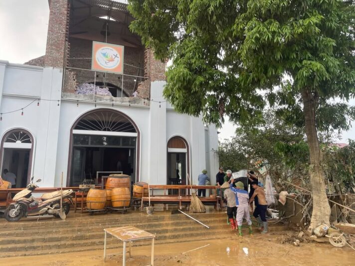 fb-732768673513037_1124057986517751