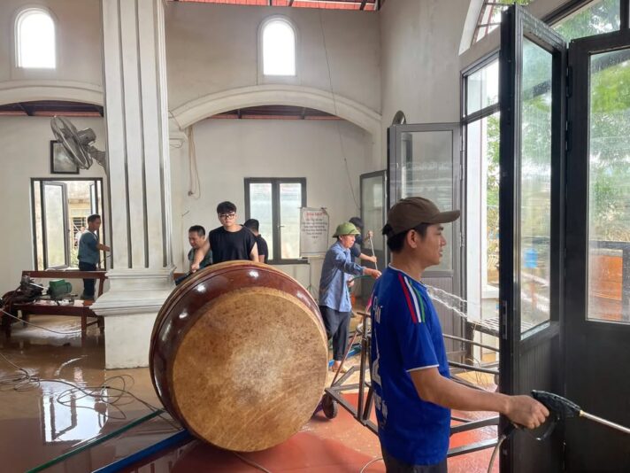 fb-732768673513037_1124057986517751