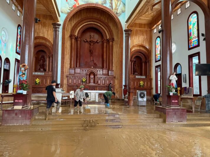 fb-732768673513037_1124166829840200