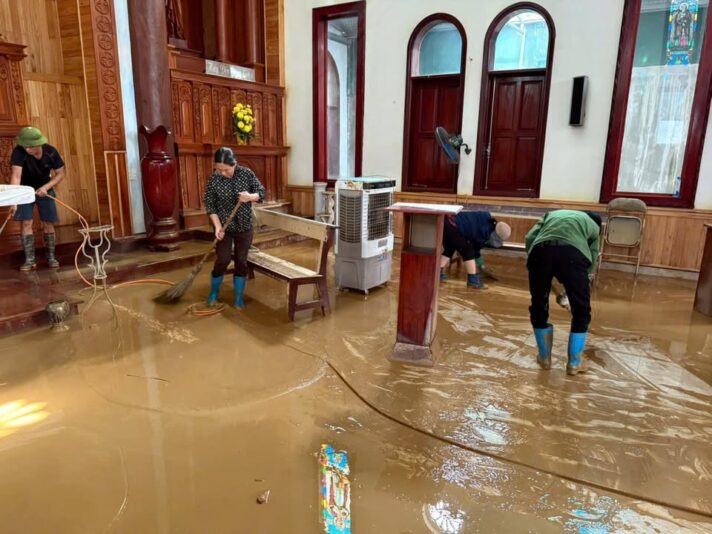 fb-732768673513037_1124166829840200