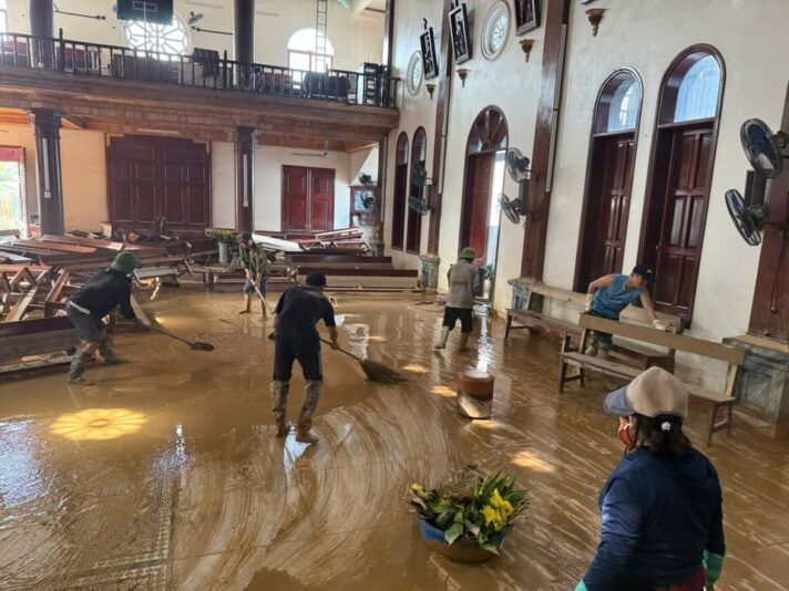 fb-732768673513037_1124166829840200