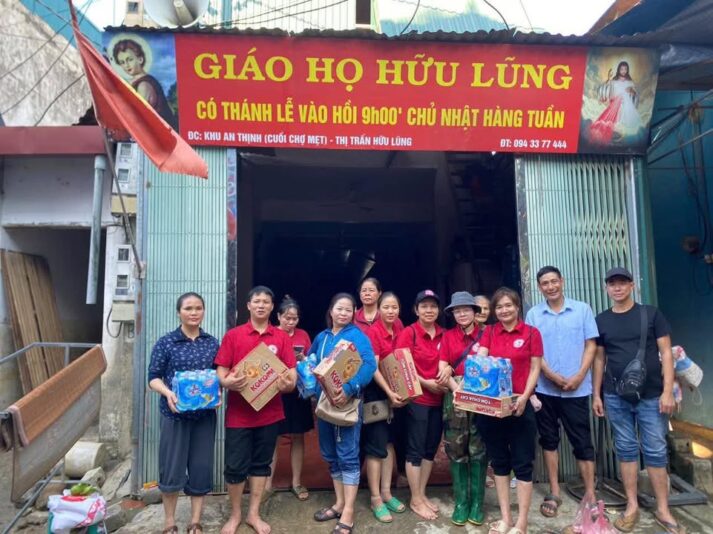 fb-732768673513037_1124076229849260