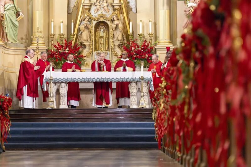 fb-102184176501775_1206012511573233