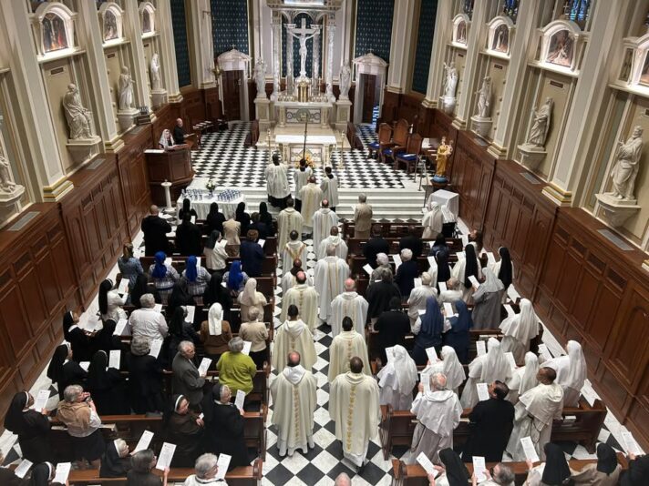 fb-102184176501775_1206010128240138