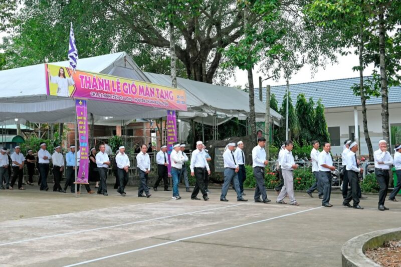 fb-585442494803518_1224077046423509