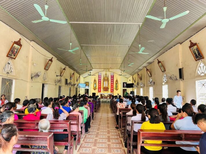 fb-732768673513037_1125165076407042