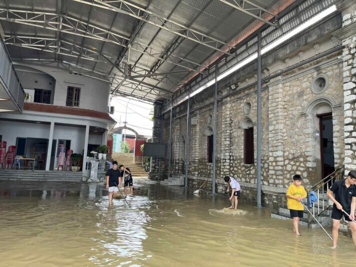 fb-732768673513037_1125105149746368