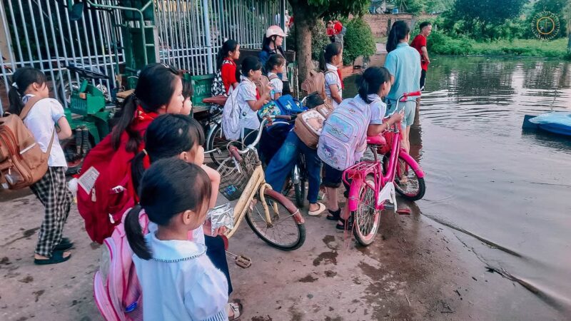 fb-732768673513037_1125715299685353