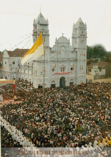 fb-732768673513037_1125646376358912