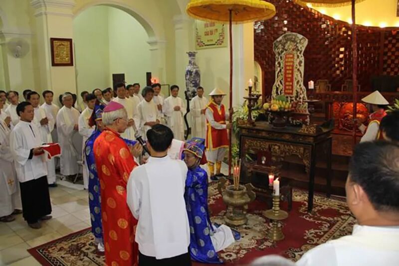 fb-732768673513037_1125646376358912