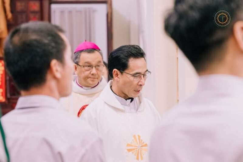 fb-732768673513037_1126181269638756