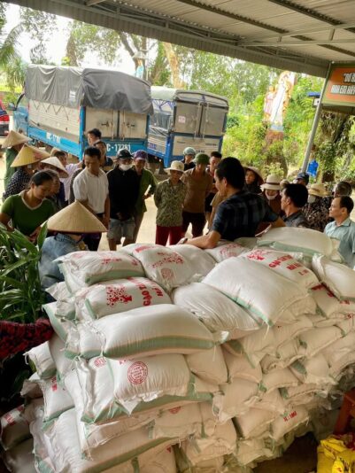 fb-732768673513037_1125874606336089