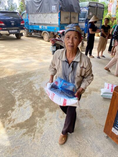 fb-732768673513037_1125874606336089