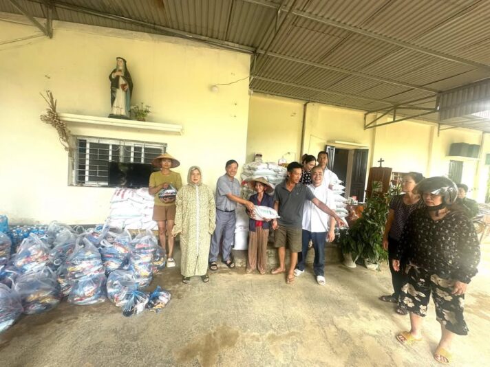 fb-732768673513037_1125874606336089