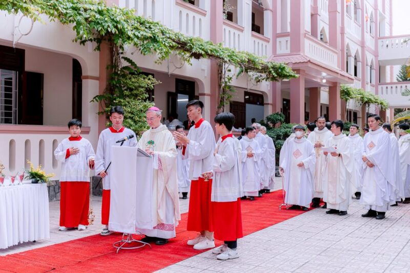 fb-585442494803518_1224964453001435