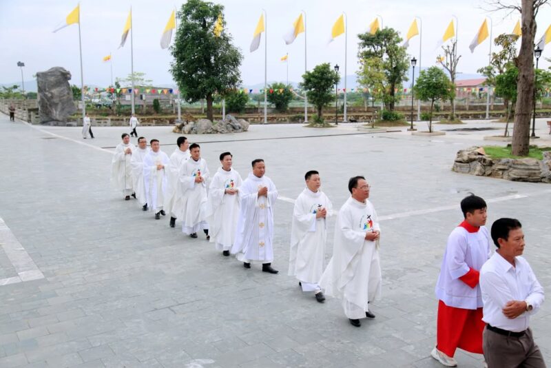 fb-267086443957481_1114462837563088