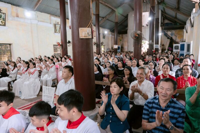 fb-732768673513037_1126530096270540