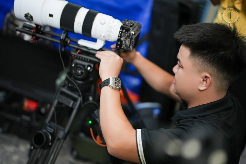 fb-732768673513037_1127011822889034