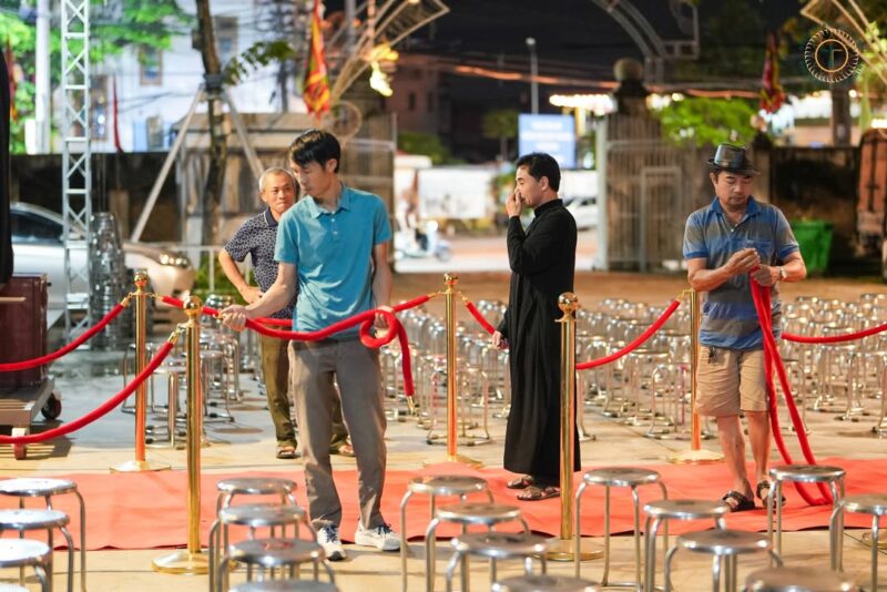 fb-732768673513037_1127011822889034