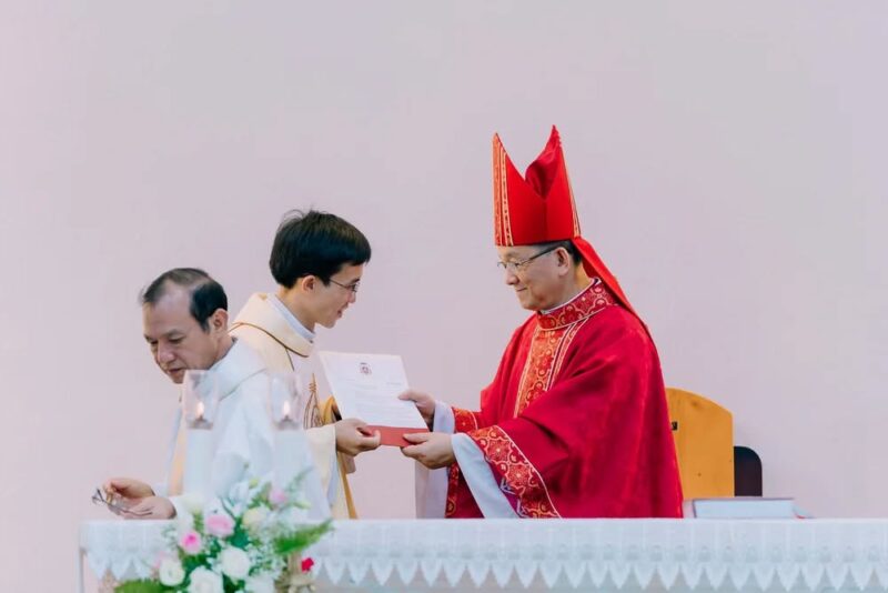 fb-732768673513037_1126843046239245