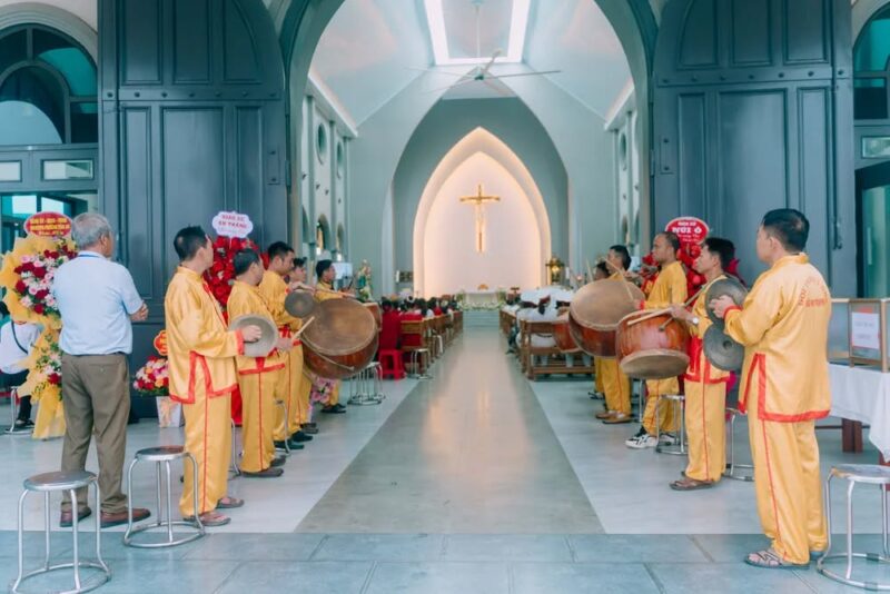 fb-732768673513037_1126843046239245