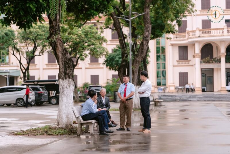 fb-732768673513037_1127400632850153