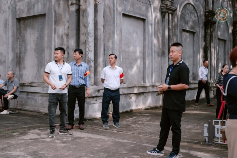 fb-732768673513037_1127822309474652